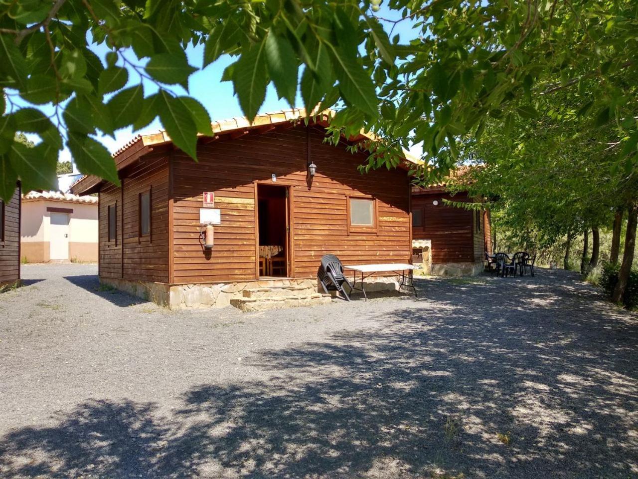 Camping Casa Fausto Cerca De Dinopolis Formiche Alto Exterior photo